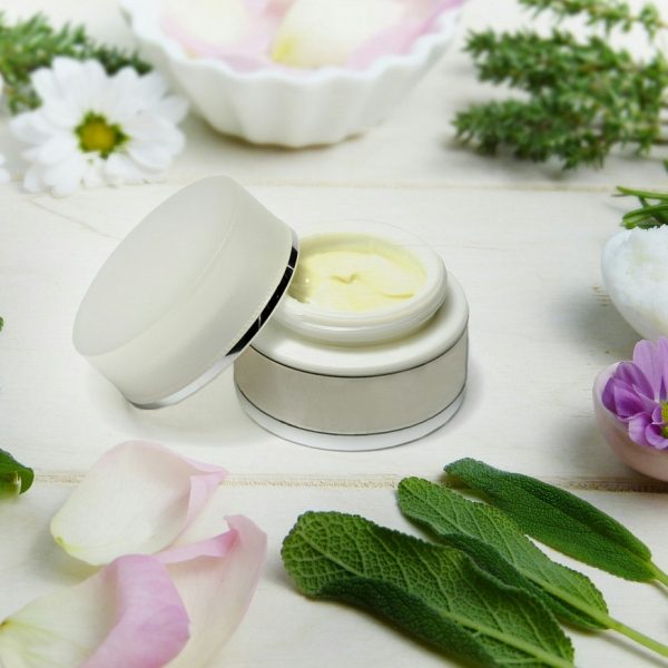 cream, skin, care, cosmetics, lid, beautiful flowers, fragrance, flower background, herbs, thyme, flower wallpaper, sage, rose, rose flower, flowers, petals, pink, essential oils, shea butter, coconut oil, nature, plant, alternative medicine, self-made, bio, box, hand made, beauty